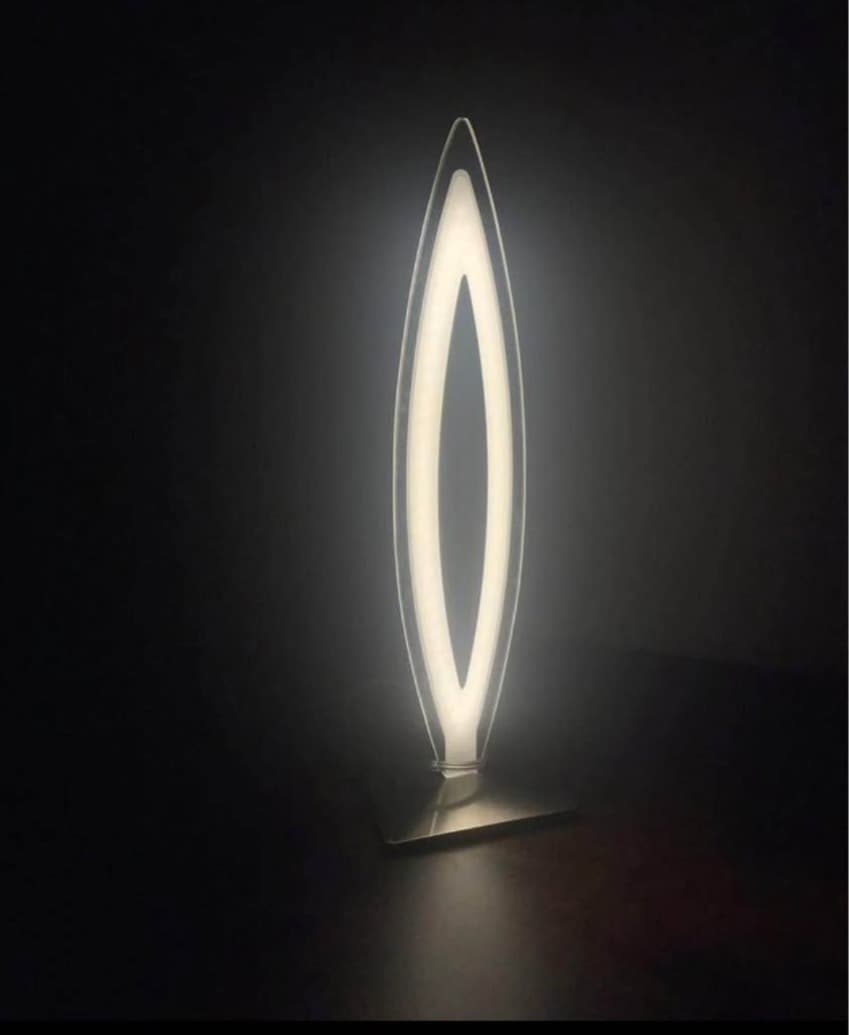 Originelle Nachttisch Lampe LED