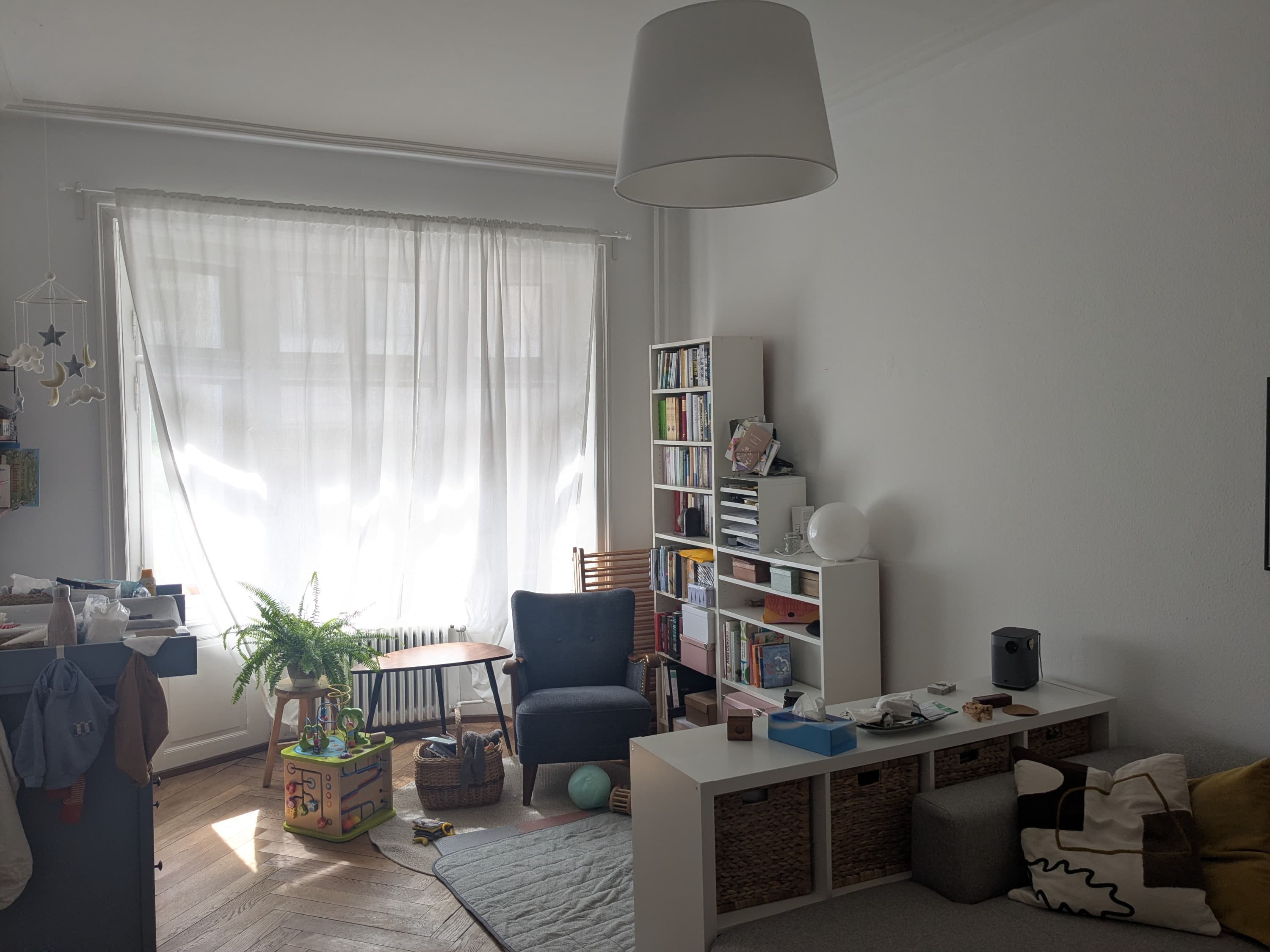 Wohnungstausch: Bieten 3-Zimmer Altbau im St. Johann/Am Ring, suchen 4-Zimmer Whg.