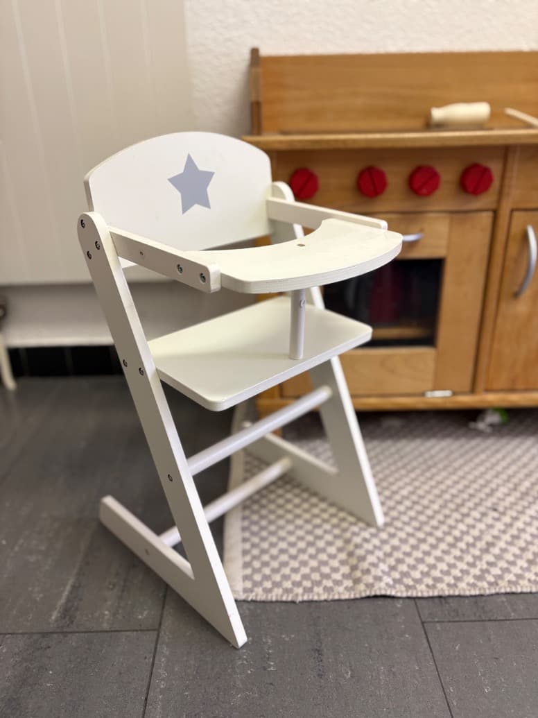 Puppenstuhl, (wie Tripp Trapp), Holz, weiss