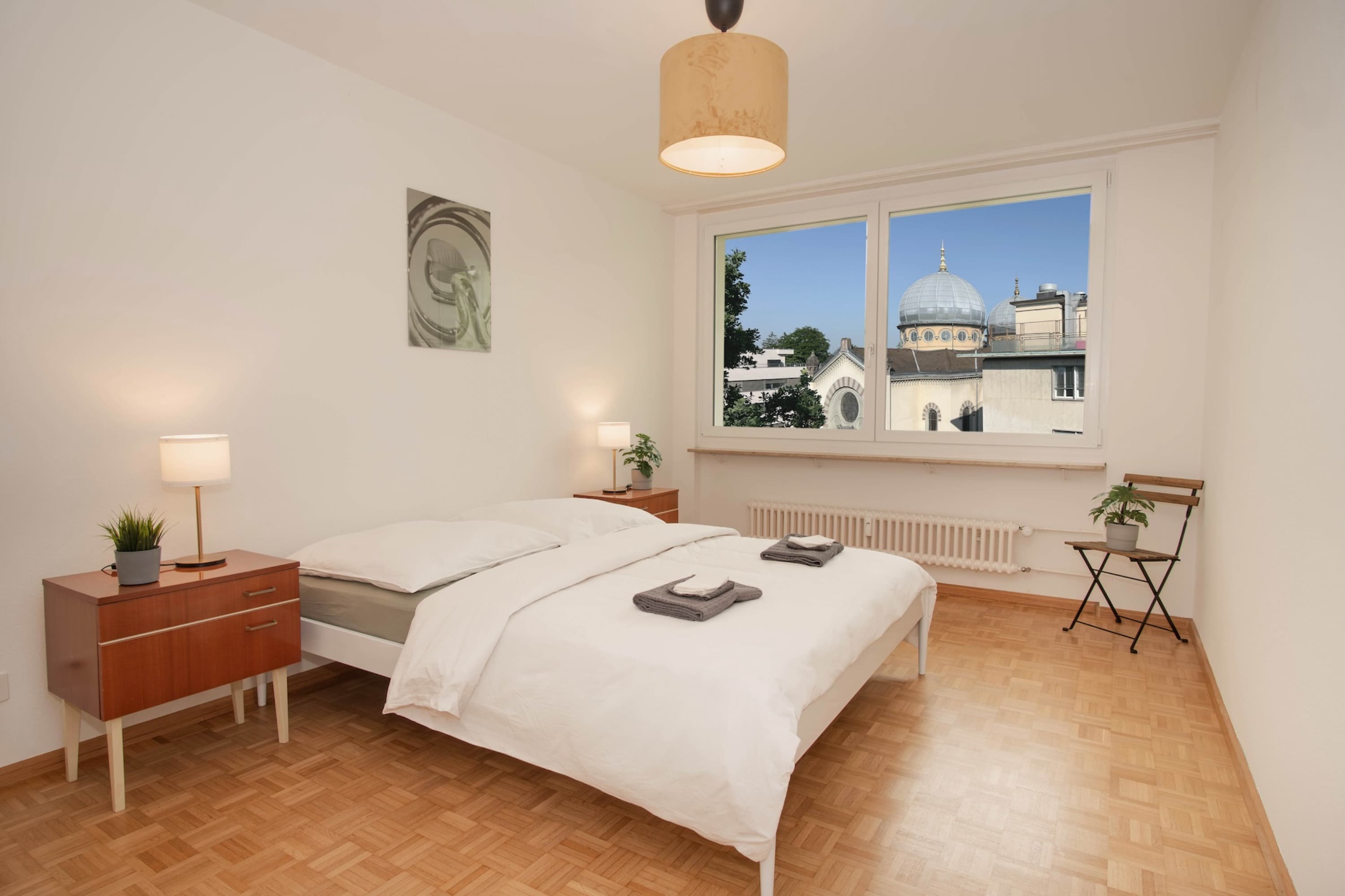 Stylish furnished Mid-Century Apartment in the Heart of Basel